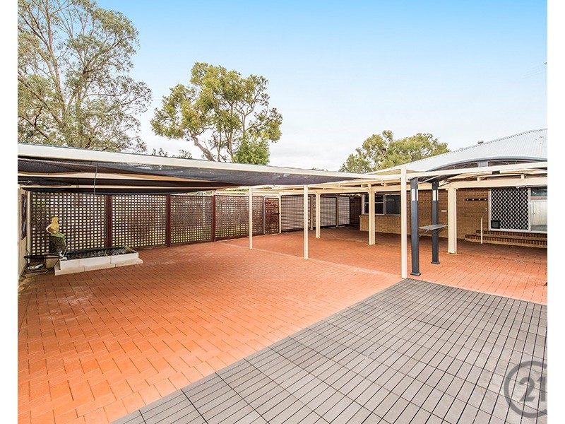 10 Maroona Place, Greenfields WA 6210