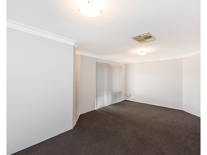 14 Kangaroo Paw Drive, Greenfields WA 6210