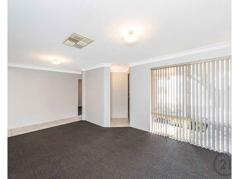 14 Kangaroo Paw Drive, Greenfields WA 6210