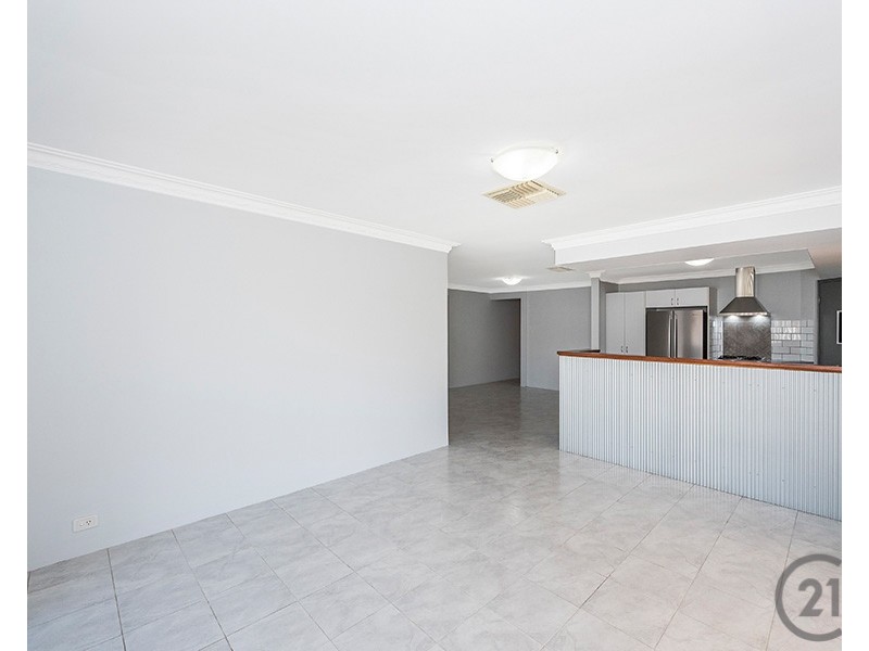 14 Kangaroo Paw Drive, Greenfields WA 6210