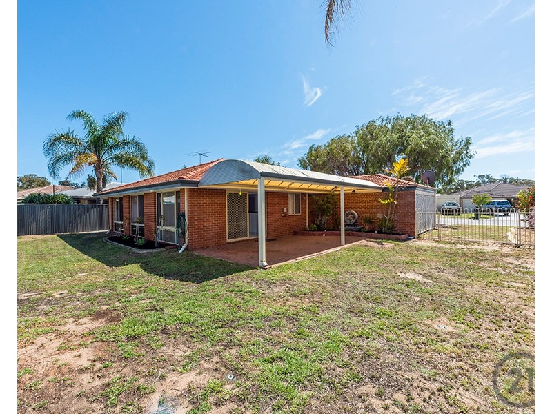 14 Kangaroo Paw Drive, Greenfields WA 6210