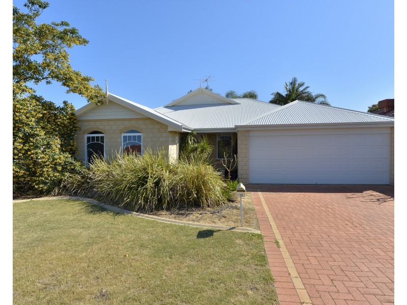 10 Brouwer Trail, Dudley Park WA 6210