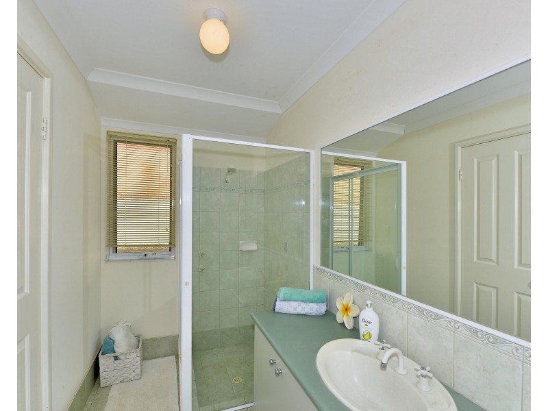 10 Brouwer Trail, Dudley Park WA 6210