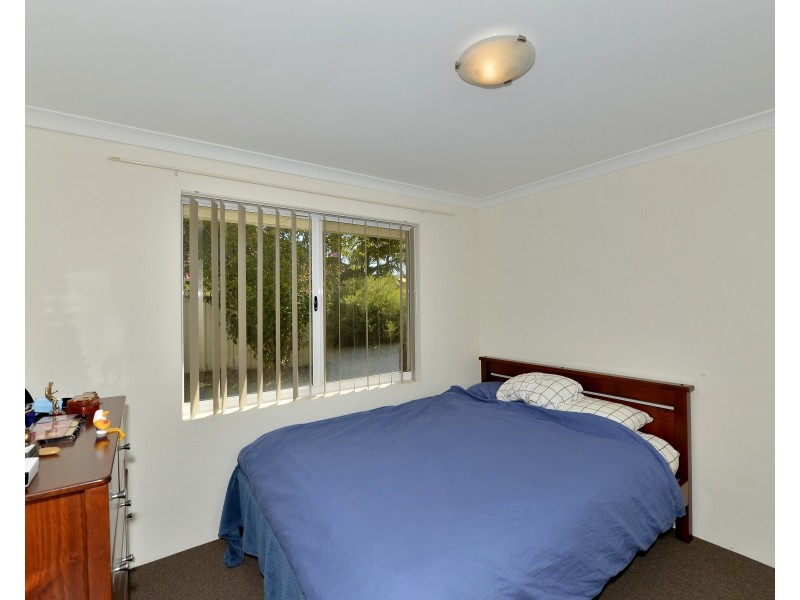 10 Brouwer Trail, Dudley Park WA 6210
