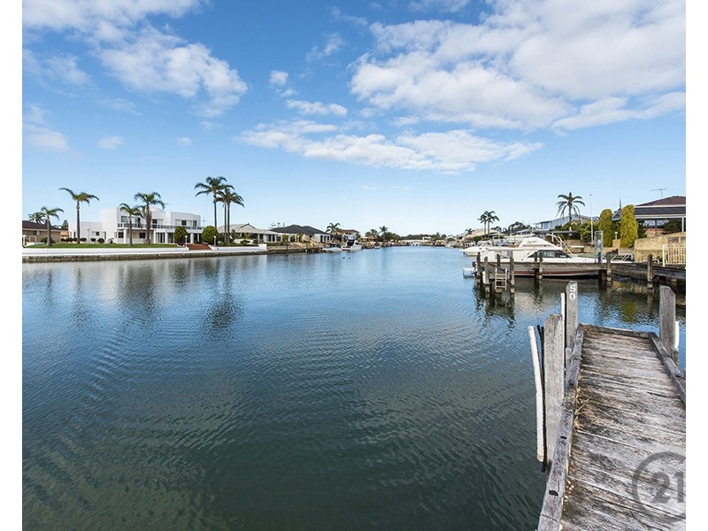 49  Waterside Drive, Dudley Park WA 6210