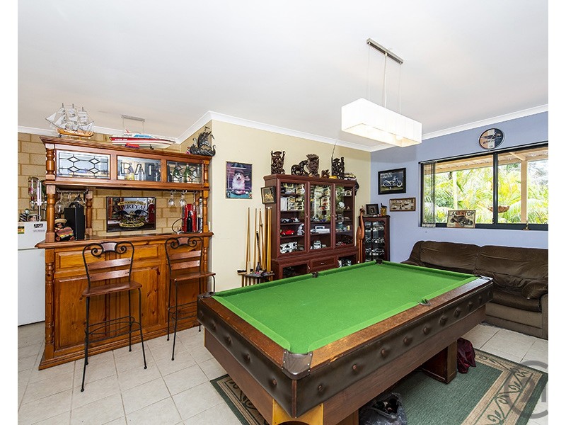 5 Bookara View, Lakelands WA 6180