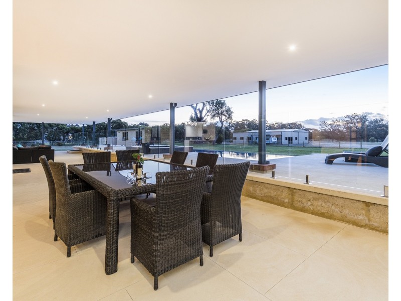 113  Serene Place, Barragup WA 6209