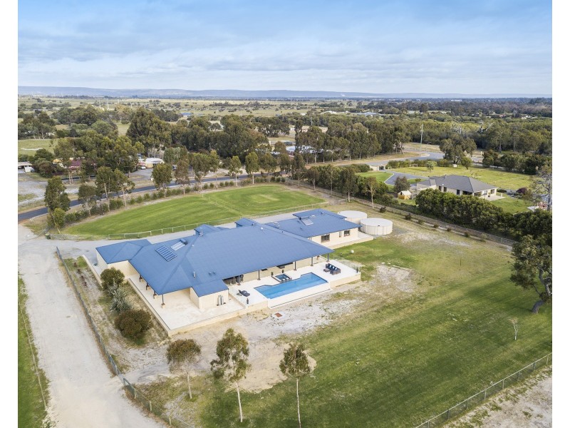 113  Serene Place, Barragup WA 6209