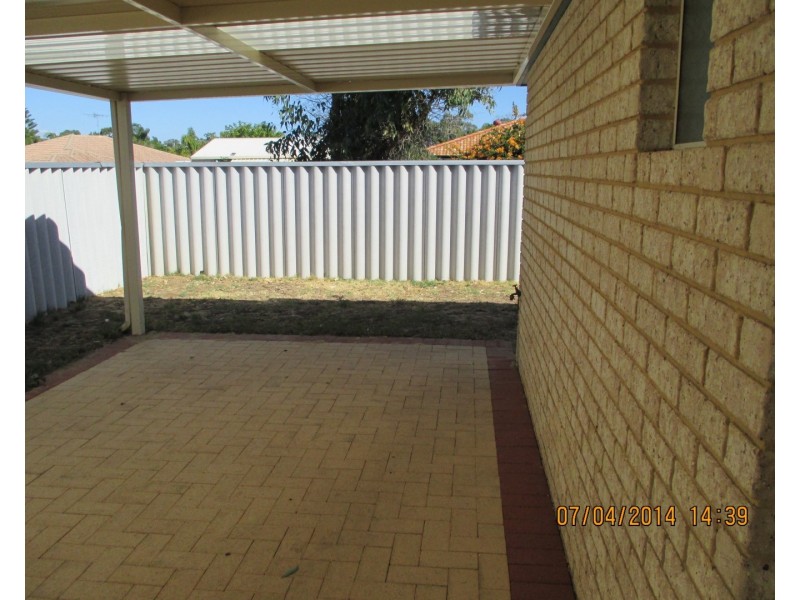 17 Kangaroo Paw Drive, Greenfields WA 6210