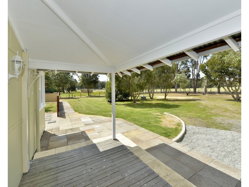 54 Dewar Road, North Dandalup WA 6207