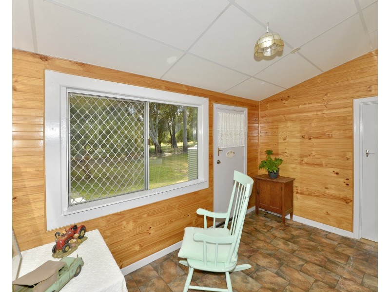 54 Dewar Road, North Dandalup WA 6207