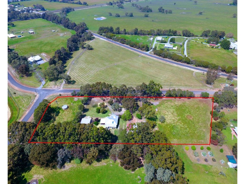 54 Dewar Road, North Dandalup WA 6207