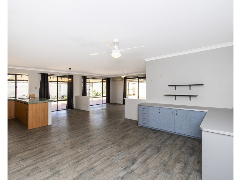 9 Appressa Place, Greenfields WA 6210