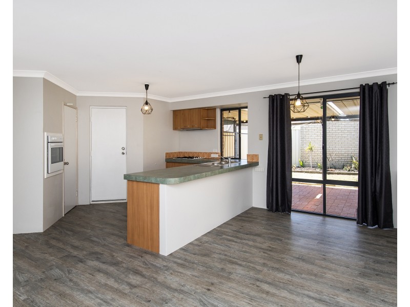 9 Appressa Place, Greenfields WA 6210