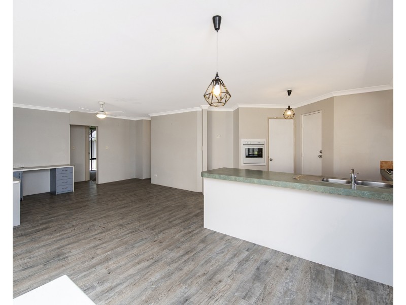 9 Appressa Place, Greenfields WA 6210