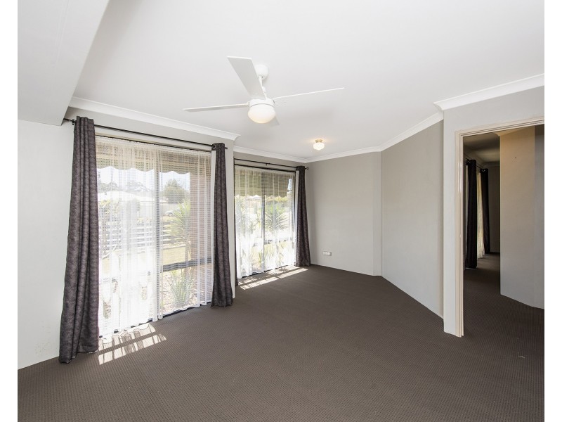 9 Appressa Place, Greenfields WA 6210