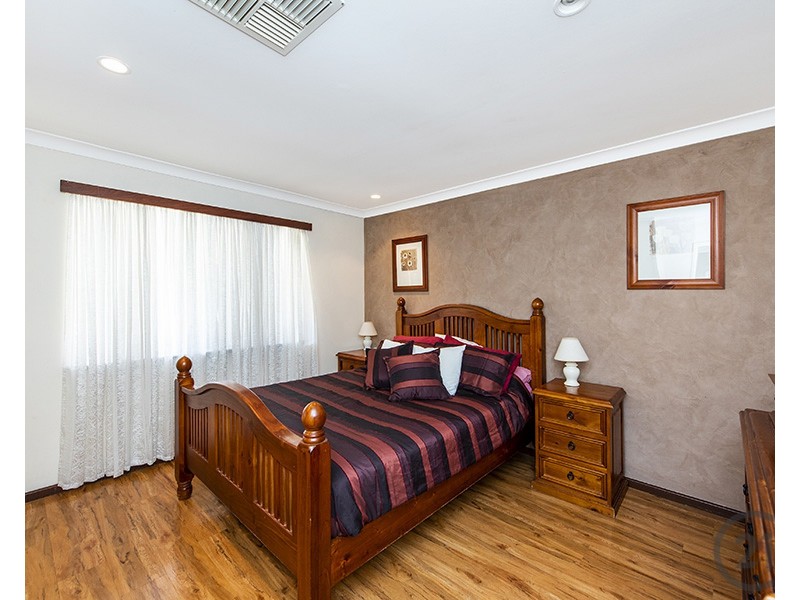 15 Colonial Court, Bouvard WA 6211