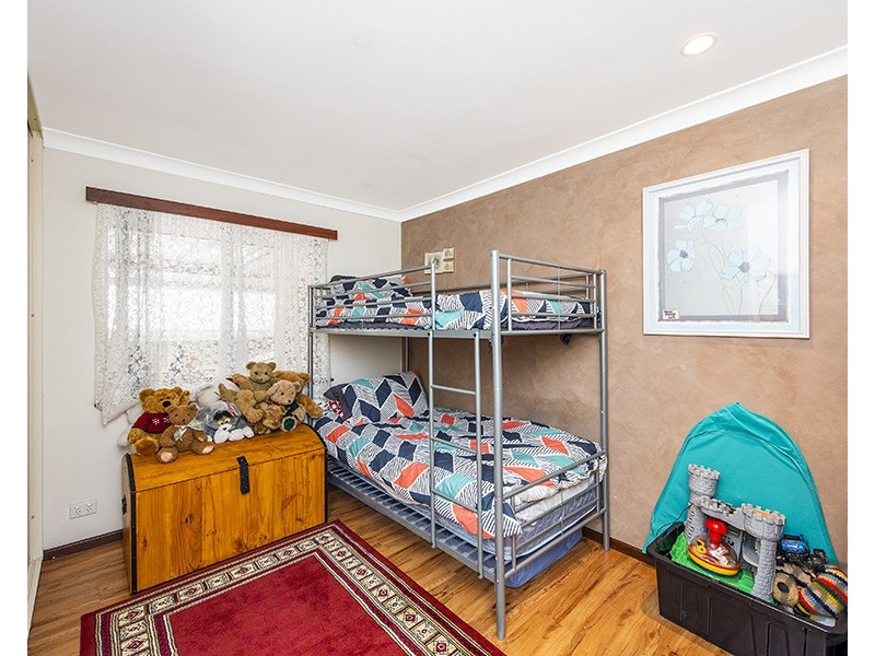 15 Colonial Court, Bouvard WA 6211