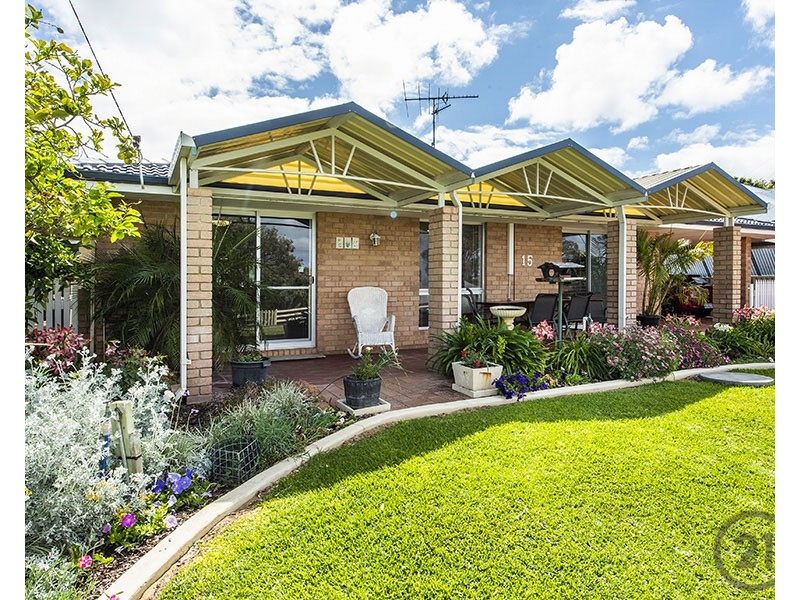 15 Colonial Court, Bouvard WA 6211