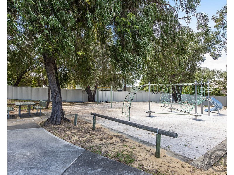 15 Colonial Court, Bouvard WA 6211