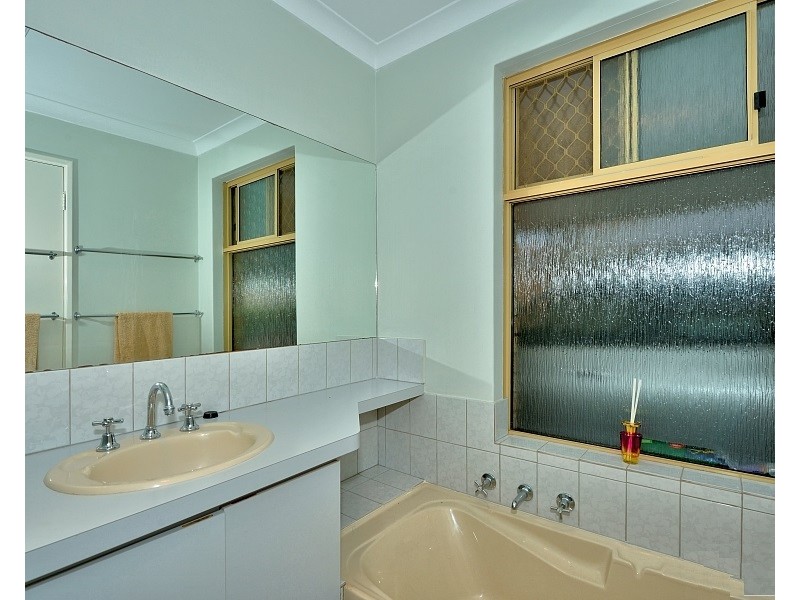 6/2 Loaring Street, Mandurah WA 6210