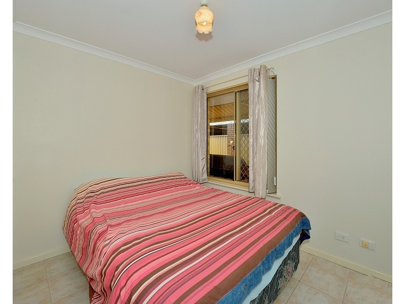 6/2 Loaring Street, Mandurah WA 6210