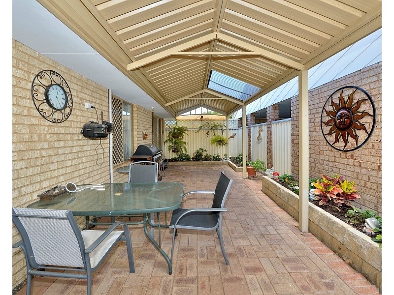 6/2 Loaring Street, Mandurah WA 6210