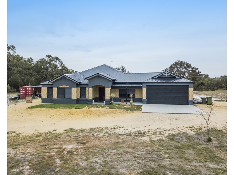 508  Greenwood Way, Barragup WA 6209