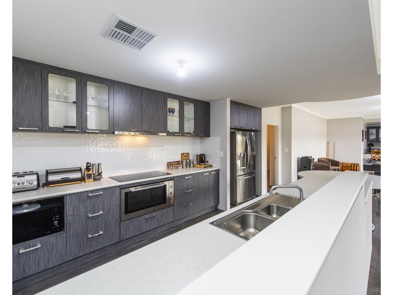 508  Greenwood Way, Barragup WA 6209