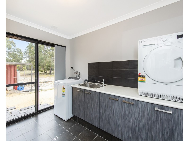 508  Greenwood Way, Barragup WA 6209