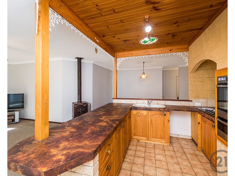 29 PortMarnock Circle, Halls Head WA 6210