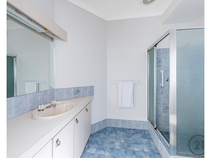 29 PortMarnock Circle, Halls Head WA 6210