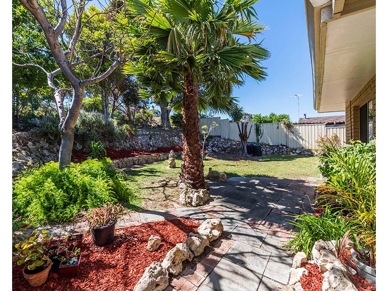 29 PortMarnock Circle, Halls Head WA 6210