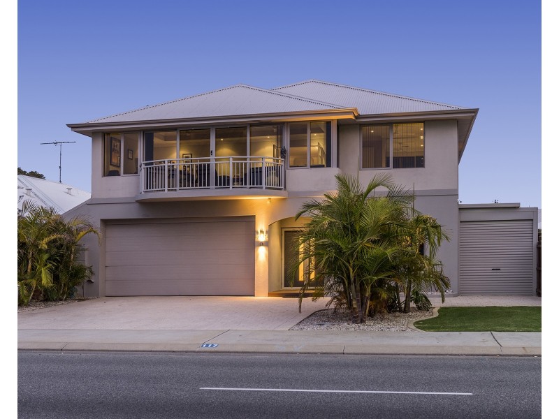 117 Hudson Drive, Dudley Park WA 6210