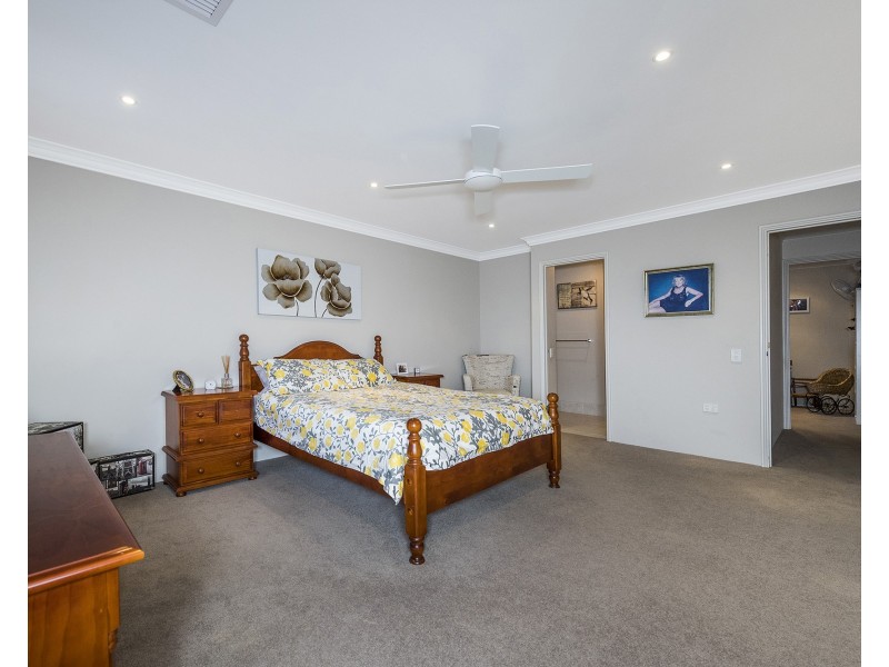 117 Hudson Drive, Dudley Park WA 6210