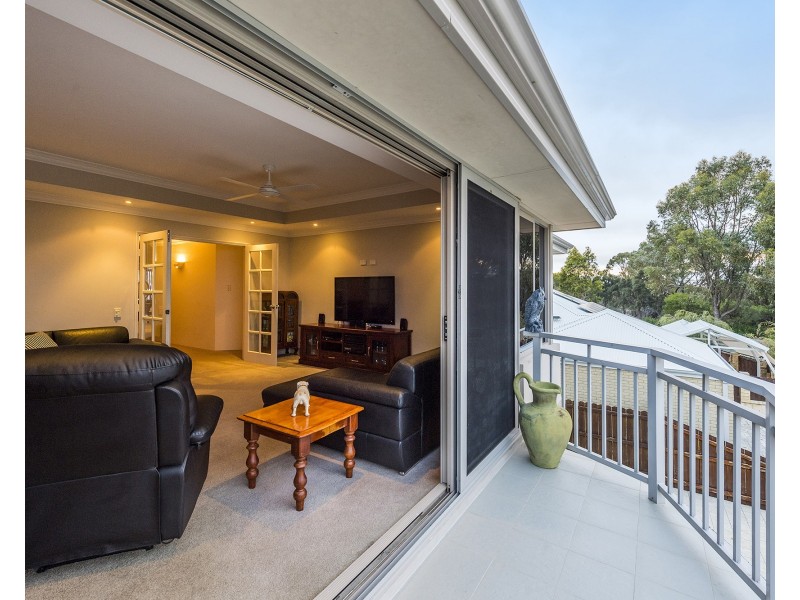 117 Hudson Drive, Dudley Park WA 6210