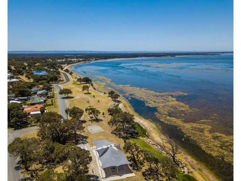 42 Peel Parade, Coodanup WA 6210