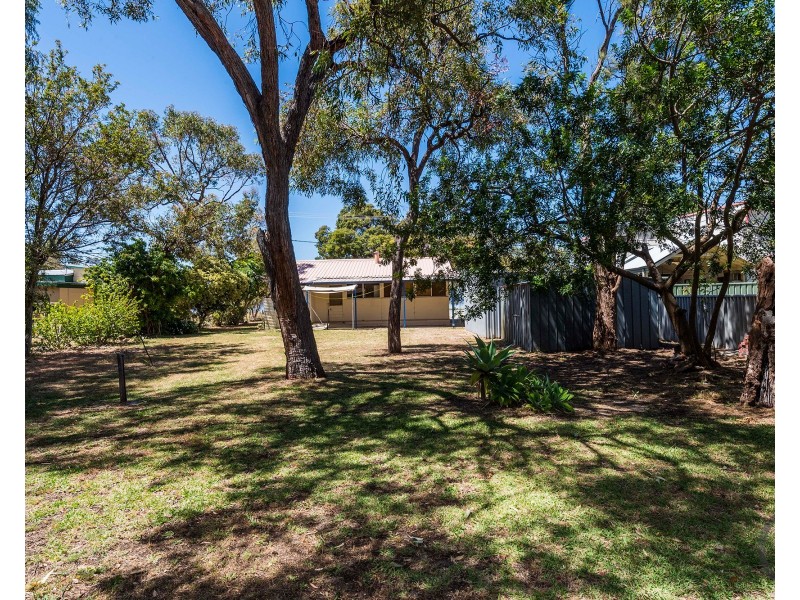 42 Peel Parade, Coodanup WA 6210