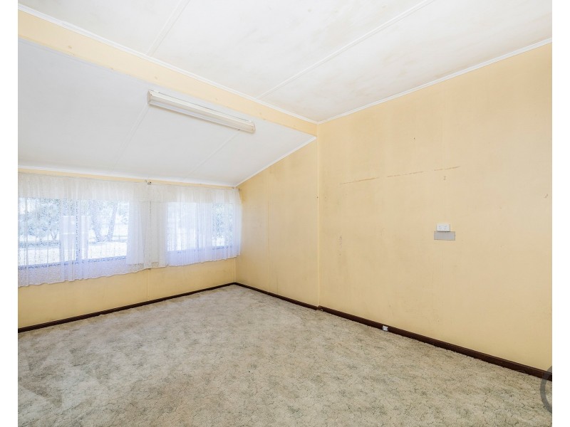 42 Peel Parade, Coodanup WA 6210