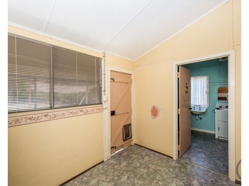 42 Peel Parade, Coodanup WA 6210