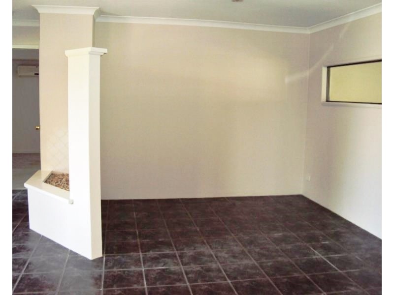 6 PERIDA WAY, Greenfields WA 6210