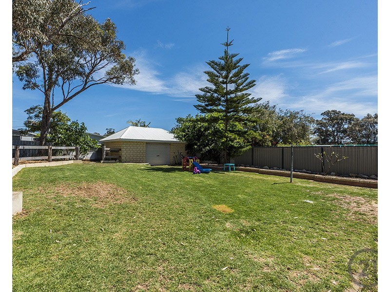 21 Mulberry Close, Bouvard WA 6211