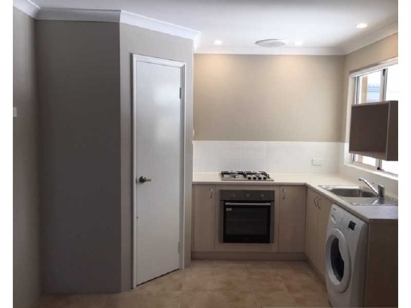 2/21A Elizabeth Street, Mandurah WA 6210