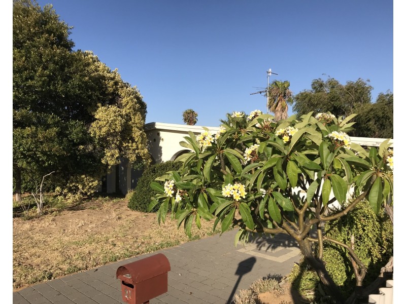 21 Reserve Drive, Mandurah WA 6210