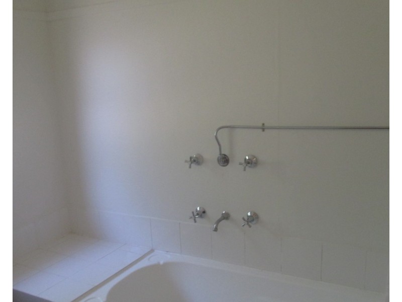 8 Service Street, Mandurah WA 6210