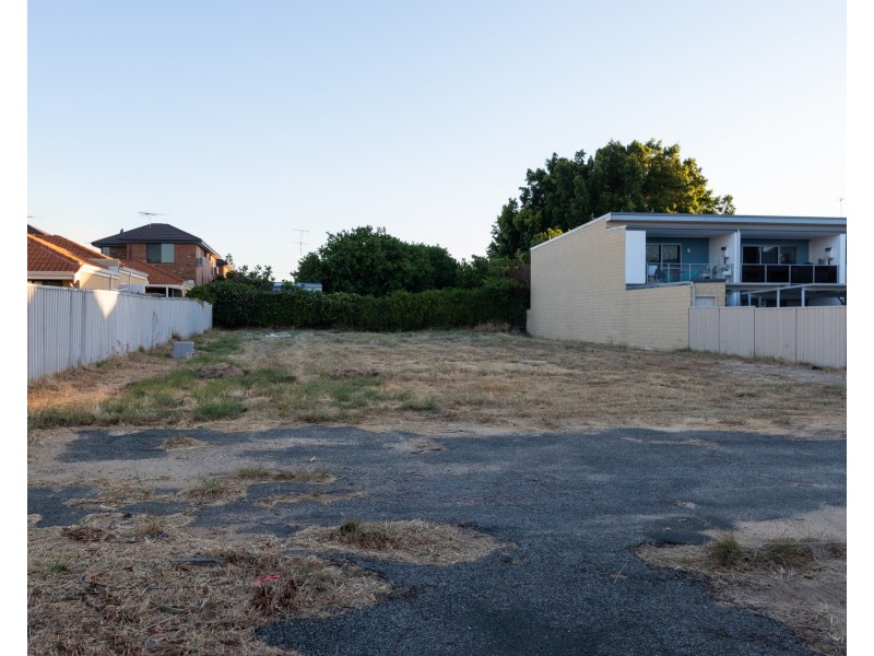 35 Cooper Street, Mandurah WA 6210
