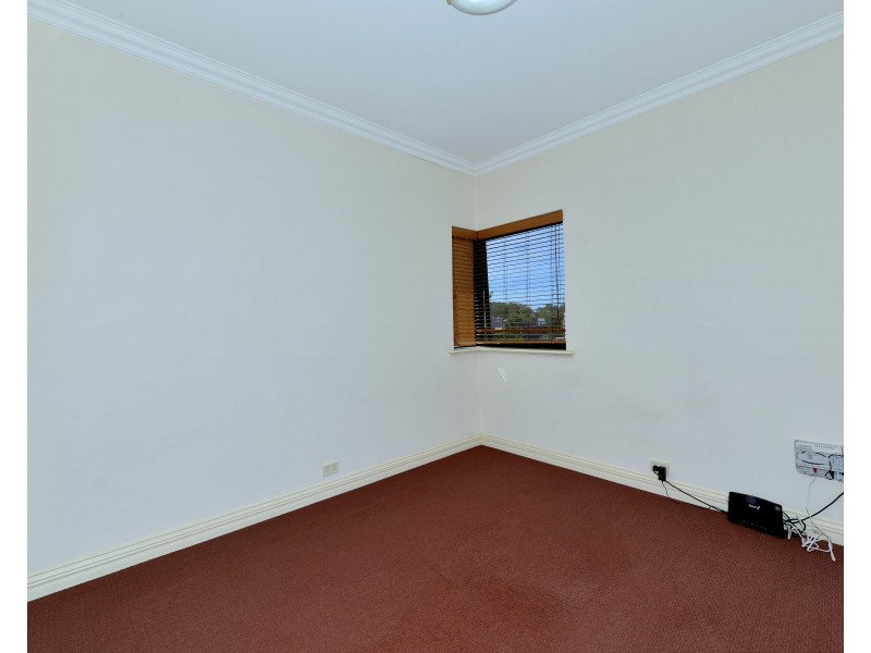 3/21 Pebblebeach Boulevard, Meadow Springs WA 6210
