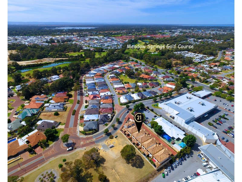 3/21 Pebblebeach Boulevard, Meadow Springs WA 6210