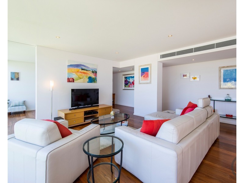 202/5 Marco Polo Drive, Mandurah WA 6210