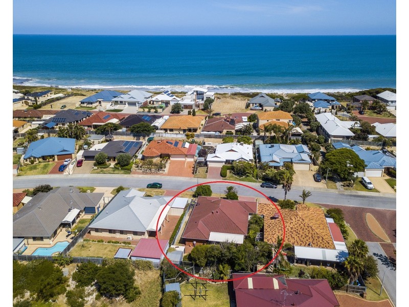 20 Montego Way, Halls Head WA 6210